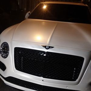 Meet your Posher, Charlie